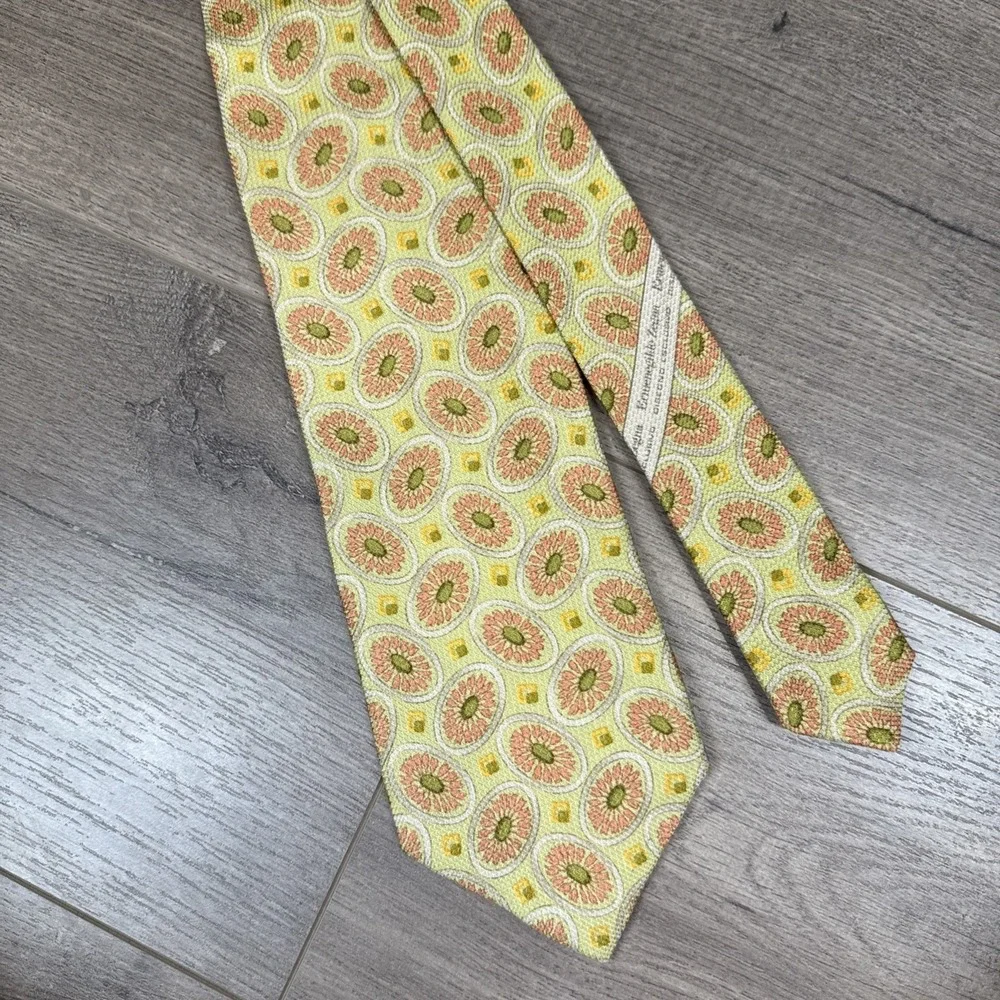 Ermenegildo Zegna Mens Silk Tie Green Peach Geometric Floral Medallion Italy NEW
